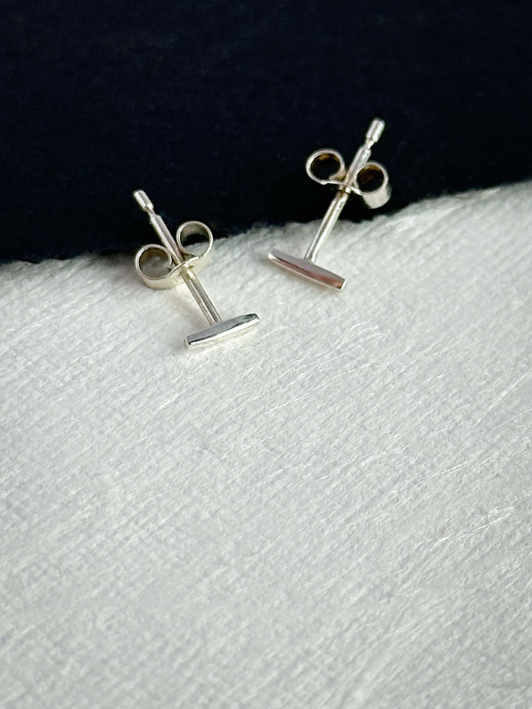 Minimal silver bar stud earrings